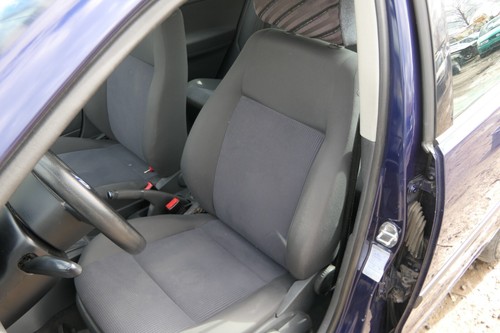 VW Polo 9N3 9N vorne links Sitz Fahrersitz 4/5-Türer
