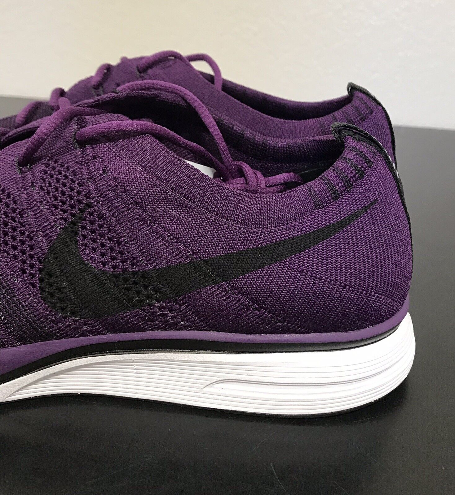 Voorwaardelijk Intentie Mainstream Nike Flyknit Trainer Night Purple Black White Mens Sz 10.5 Running Shoes  Racer | eBay