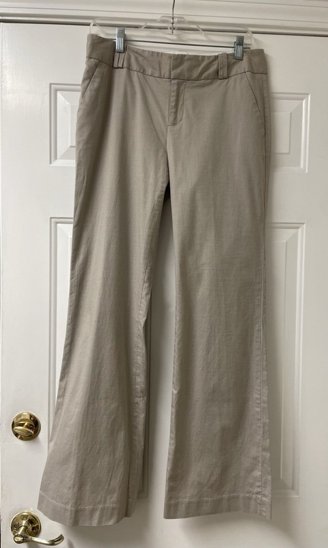 Women’s Banana Republic Khaki Wide-Leg Pants Size 8 EUC!