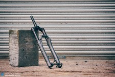 RockShox ZEB Ultimate Charger 3.1 RC2 Fork - 29" 180mm Travel - Rare Slab Grey