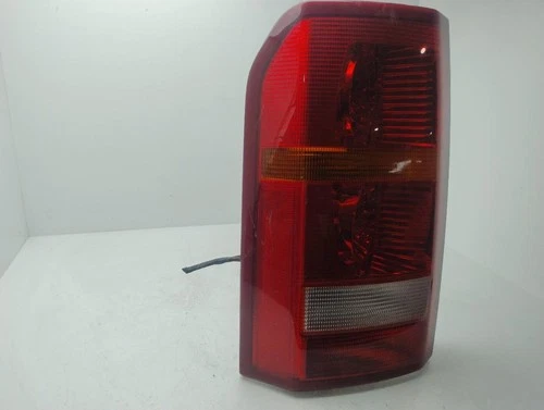 XFB000573 Piloto Trasero Izquierdo para LAND ROVER DISCOVERY V6 TD SE 2 9294887 - Imagen 2 de 10