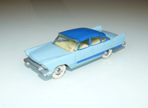 Vintage Dinky Toys - Plymouth Plaza, #178 Very Good