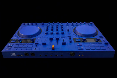 Traktor s4 MK3 1 of 1 RARE item unit #001 of 125 distrobuted world wide SEE VID!