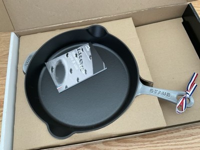 STAUB Cast Iron 11-inch Fry Pan Graphite 2.95QT