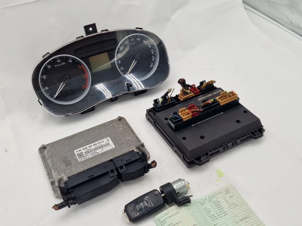 Steuergerät Motor Komplettset für SKODA  FABIA 1.2 Benzin  03E906023B Satz 💯💯 - Image 2 of 4