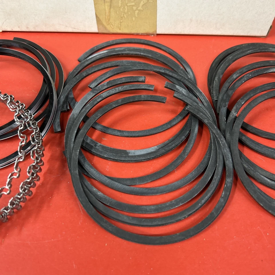 Conjunto NOS/8 1959-64 Oldsmobile 394 V8 anéis de pistão de motor Grant 2221 padrão - Imagem 3 de 4