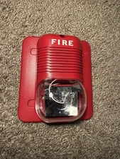 System Sensor P121575 - Spectralert Horn Strobe *NO SCREW*