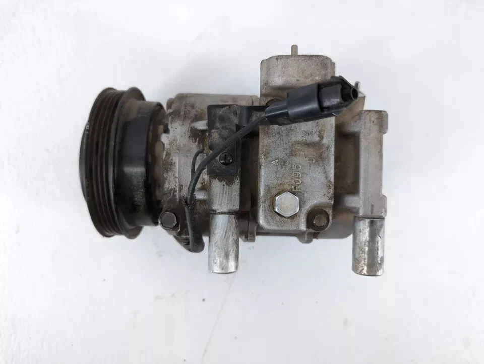 Compresor de aire acondicionado Kia Rio 2006-2008 OEM Foto 4 de 4