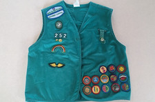 Kids Girl Scouts Green Vest SIZE LARGE With Patches And Pins Double Sided