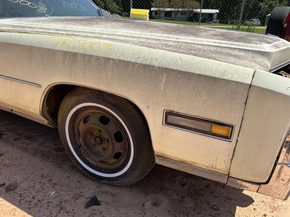 Passenger Right Fender Fits 75-78 ELDORADO 104893990 - Изображение 4 из 4