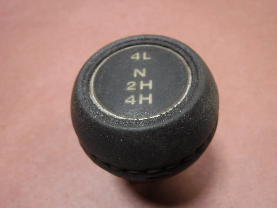 Jeep Cj5 Cj7 Cj8 80-86 Dana 300 perilla de cambio de fábrica OEM envío gratuito Foto 3 de 4