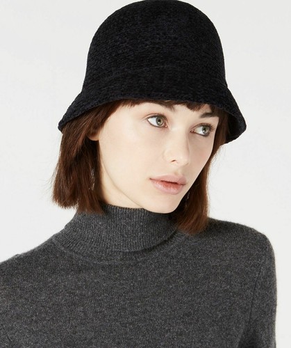 August Hats Chenille Cloche Black One 