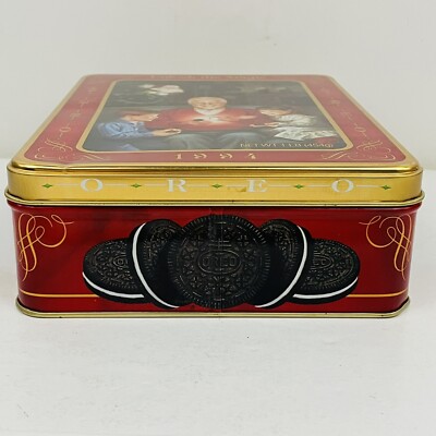 Vintage 90s OREO Santa Christmas Collectible Cookie Box Tin