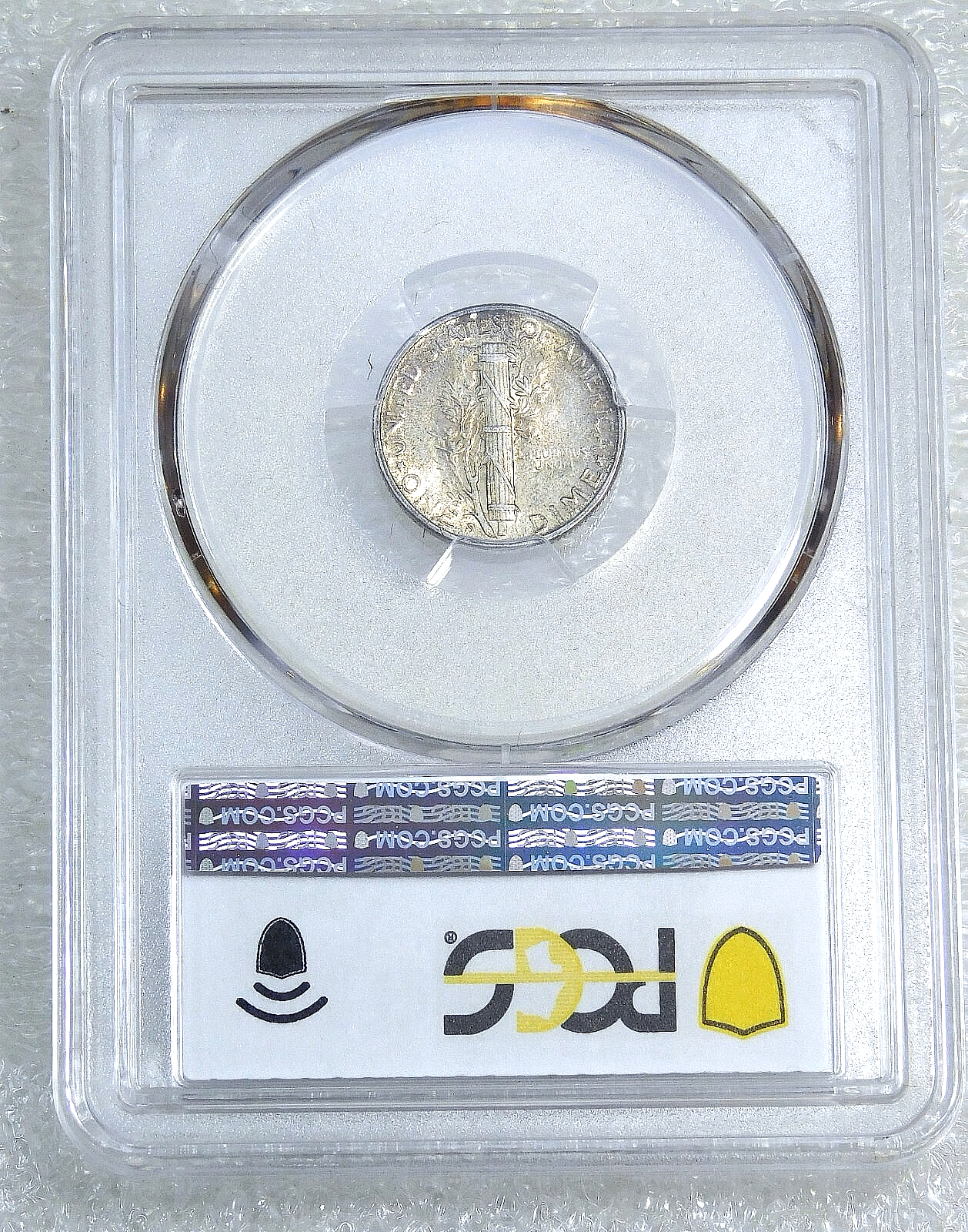 Foto 2 di 2
