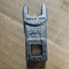 Matco Tools Usa 13mm Metric 38 Drive Crowfoot Socket Wrench Wcf13m