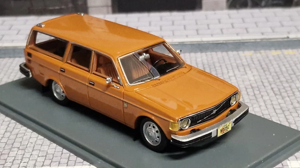NEO SCALE MODELS 1/43 - VOLVO 145 STATION WAGON USA VERSION 1971 - Immagine 3 di 4