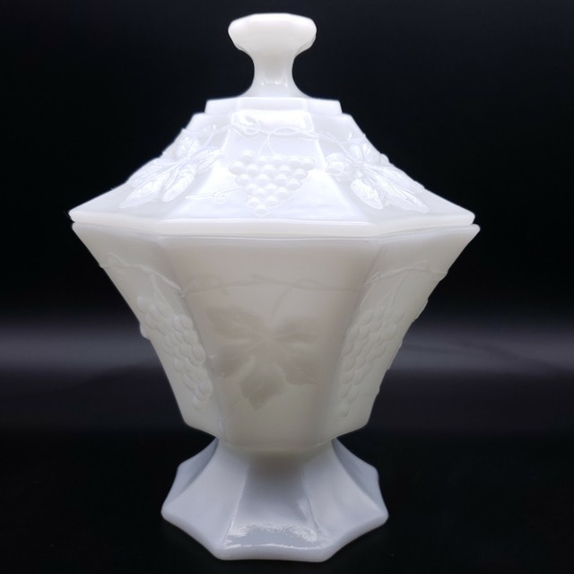 ANCHOR HOCKING Candy Dish & Lid Vintage Milk Glass eBay