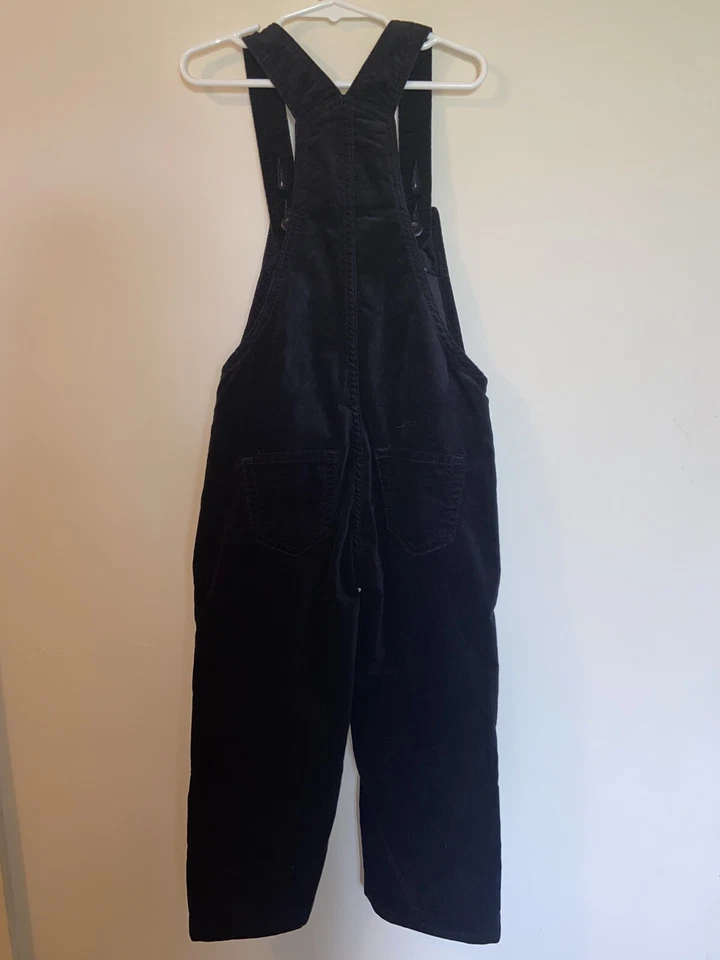 Mono con tirantes negro terciopelo talla XSmall 4/5 RTL $69 NUEVO CON ETIQUETAS GAP para niñas Foto 4 de 4