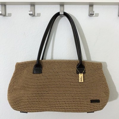 The Sak Knit Crochet Shoulder Hand Bag Purse Medium Size Brown Full Zip
