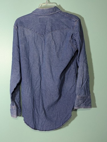 Vintage Wrangler Denim Pearl Snap Shirt Mens Size 15.5x33 Blue Cowboy Western - Picture 2 of 13