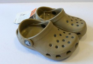crocs 22