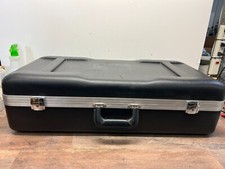 Hard Case 31"X15"X8" Inside