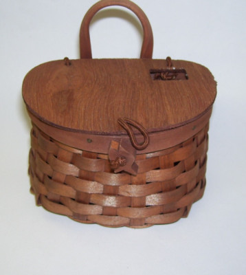 Small Decorative Woven Wall Basket with Lid