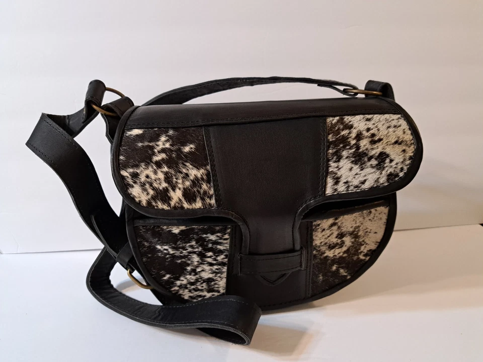 Columbia Carriel Couro Transversal Nova Bolsa de Mão Couro Marrom Escuro/Branco Cabelo - Imagem 2 de 4