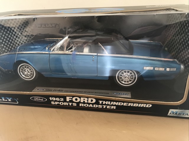 Welly ford thunderbird