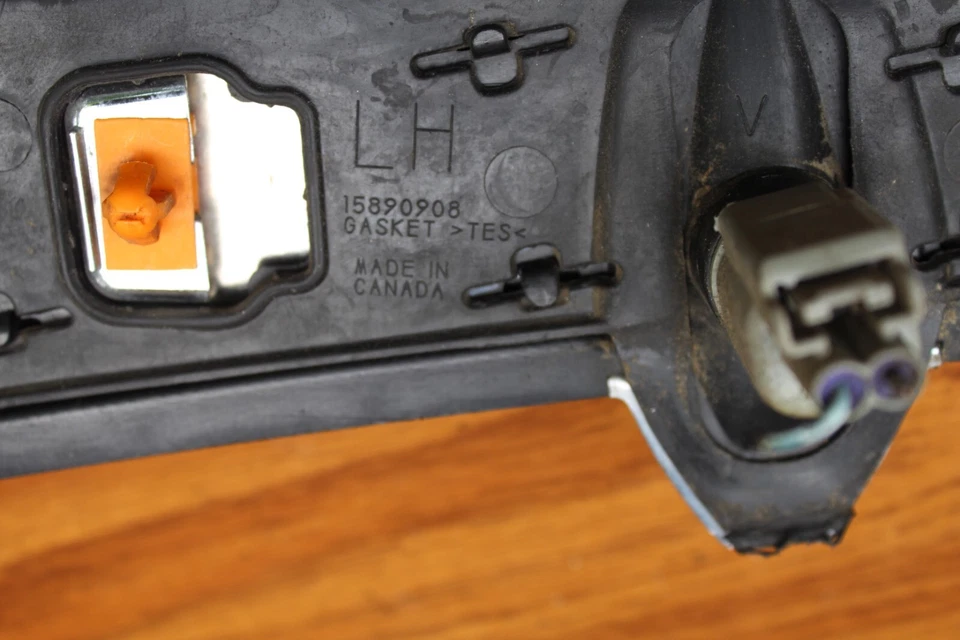 Cadillac SRX 2010-2012 intermitente delantero izquierdo cromado guardabarros moldura OEM 11 12 Foto 3 de 3