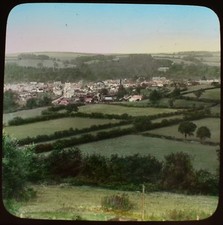 ANTIKES magisches Glaslaternendia OKEHAMPTON GENERALANSICHT UM 1910 FOTO DEVON