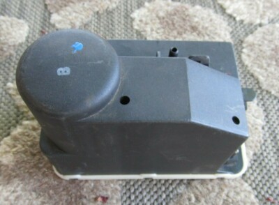 メルセデスベンツ BOSCH 0132006328 セントラルロックポンプ メルセデスベンツ BOSCH 0132006328 セントラルロックポンプ パーツ
