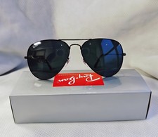 RAY-BAN RB3026 Aviator Sunglasses Black Frame 62mm Gray Lens