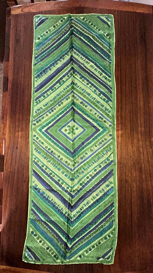 "Bufanda de seda Vera Neumann 15x44"" verde azul geométrica vintage" Foto 2 de 4