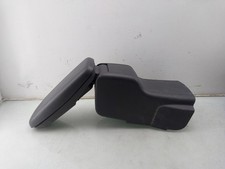 ARMLEHNE C ARM REST C Toyota Yaris IV (P21/PA1/PH1) 2024 58905K0020C1 #351542