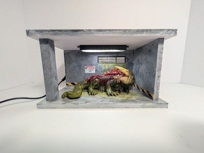 Scp-682 mini diorama and figure SCP Foundation handmade sculpture.