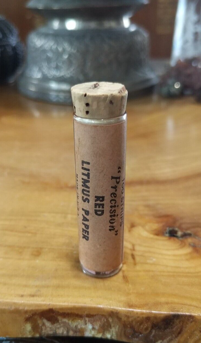 Vintage red litmus paper. John Kyles. glass vial bottle. Chemistry 