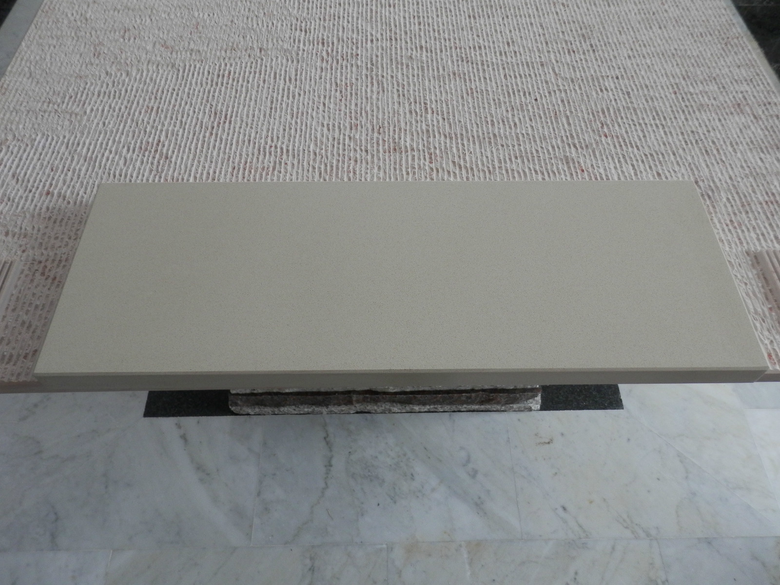 Tagliere Okite Professionale 63x22,5 | Sottopentola Quarzo Antiurto