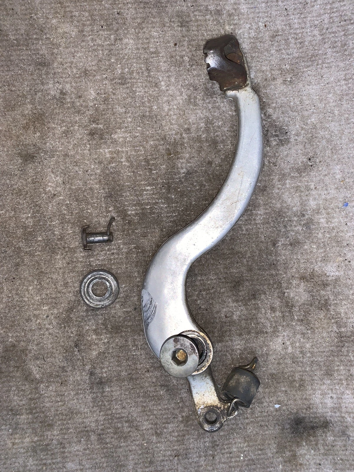 OEM 2012 HONDA REAR BRAKE PEDAL W/ BOLT CRF250R 2010-2017 CRF450R 2005-2012