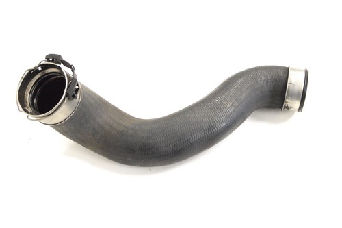 MERCEDES C218 CLS350 CDI 2011 RHD Ladeluftkühler-Schlauch A2045280682 11816588