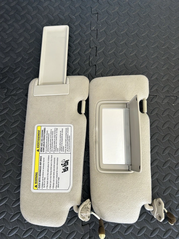 Infiniti G35 2005 sedán parasol izquierdo y derecho par montaje A0999 Foto 4 de 4