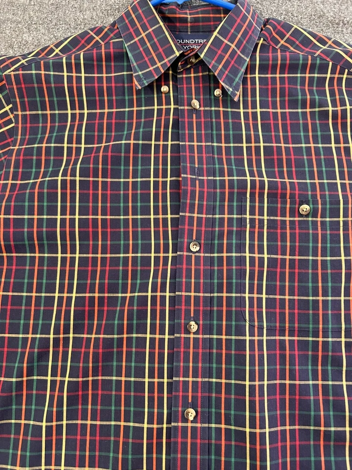 Camisa Para Hombres Roundtree & Yorke Manga Corta Sin Arrugas A Cuadros Abotonada Mediana Foto 4 de 4