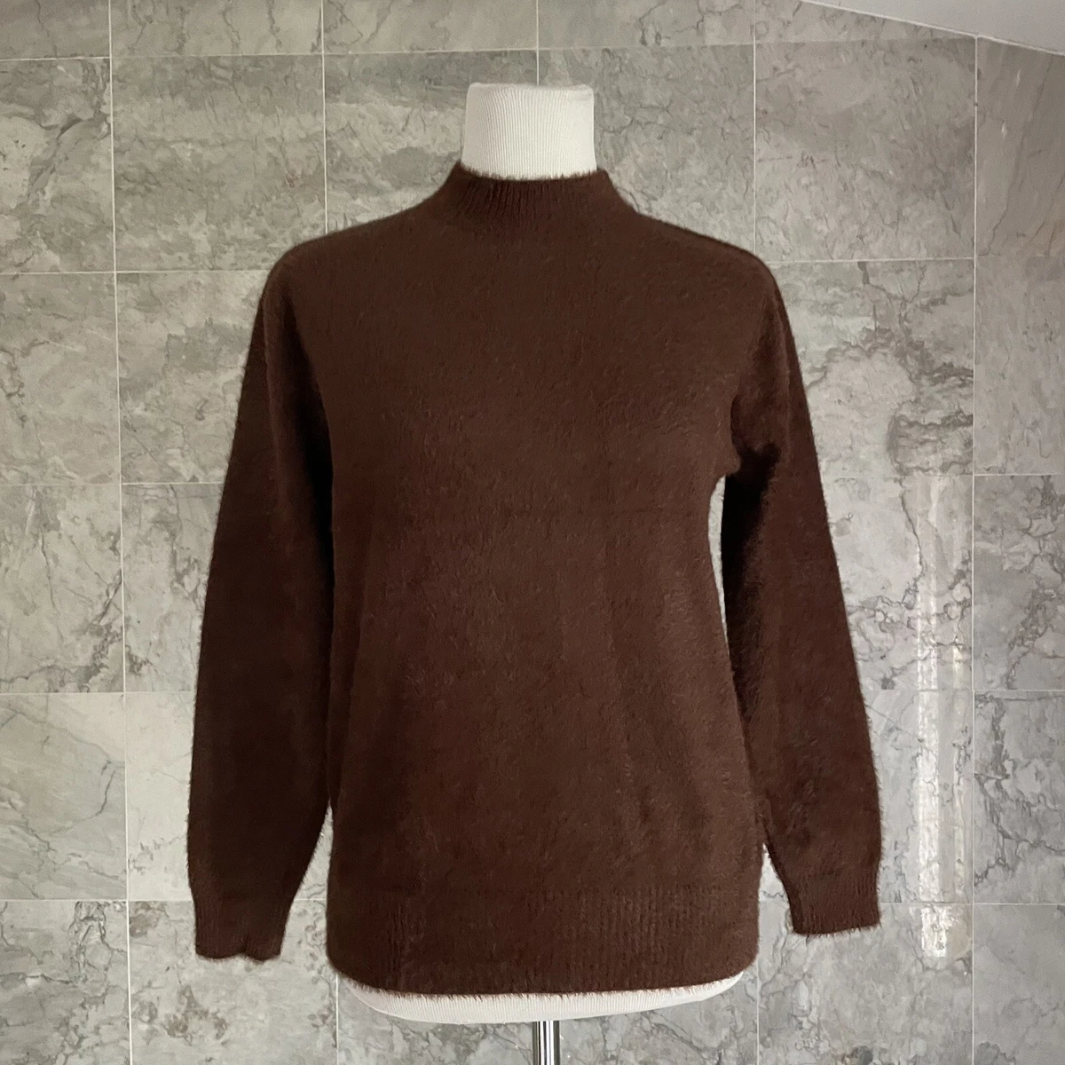 Fuzzy online sweater zara