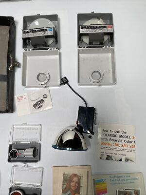 VTG 1960's Polaroid Automatic 240 Land Camera, Carrying Case