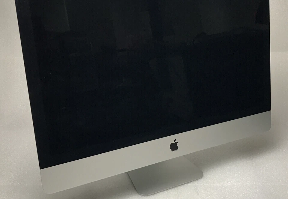 Apple iMac A1419 5K 27" Late 2017 i5 3.8GHz - 8GB - 2TB FD - Image 4 of 4