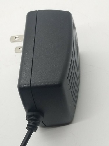 Lot of (3) (1) Nokia ACP 7U (1) Travel Charger STU-1 & (1) IVP045-150-2000 .... - Picture 9 of 9