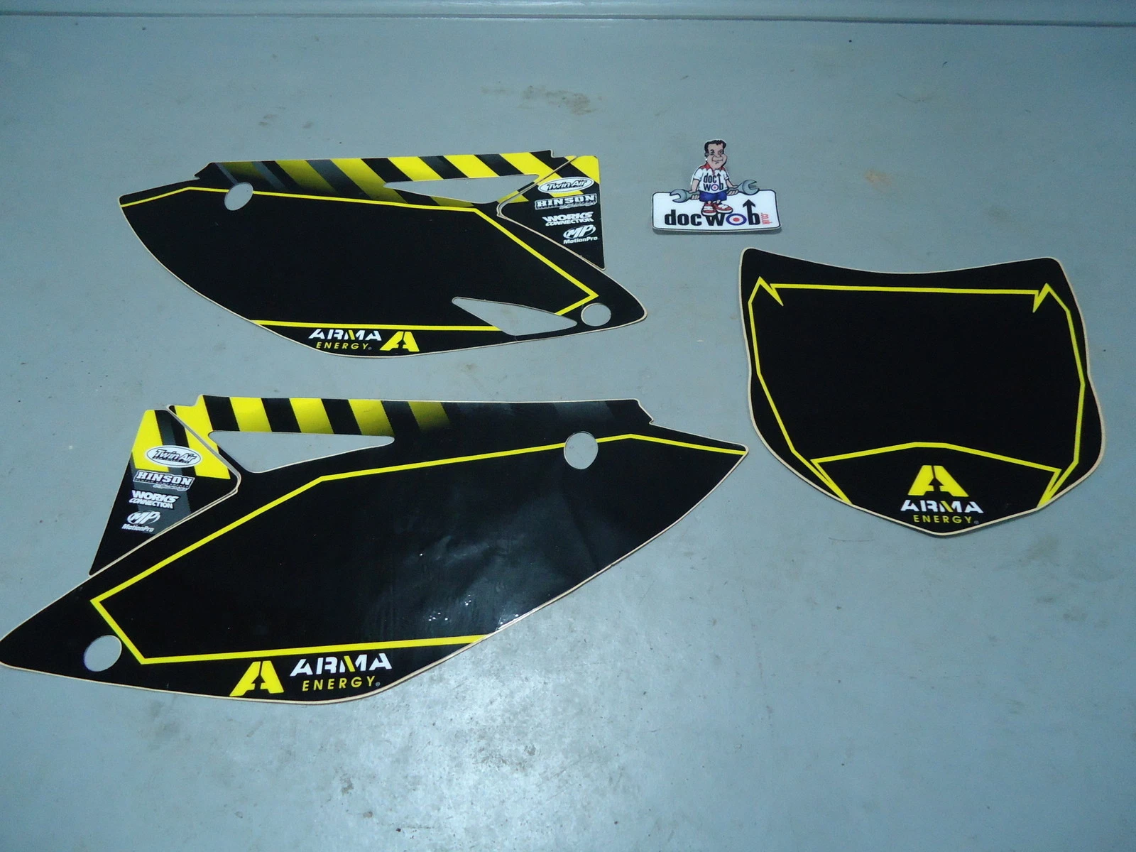 KAWASAKI KXF250 2009-2012 Arma Energy Black background set 70424BG