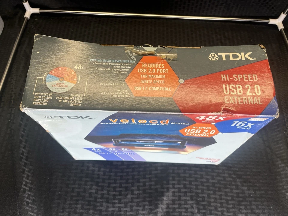 TDK Velocd 481648 UE hi speed USB 2.0 External CD Burner - Image 4 of 4