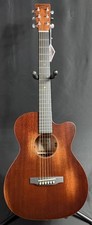 Martin 000C Jr. E StreetMaster Cutaway Acoustic-Electric Guitar w/ Case 677 
