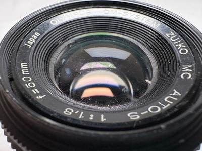 Olympus OM-System Zuiko MC Auto-S 50mm F/1.8 Peone Lens Japan